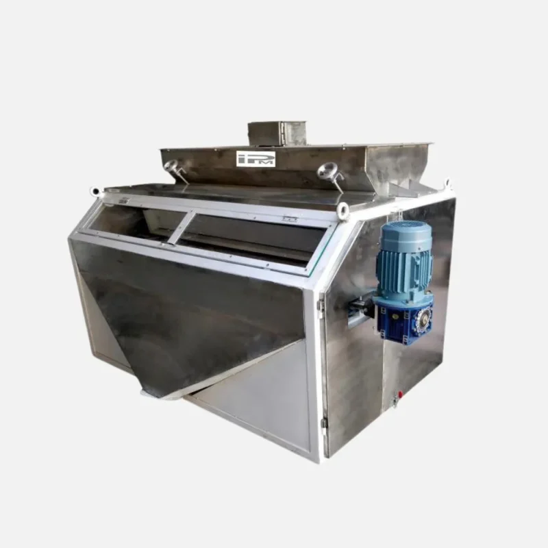 High-efficiency industrial magnetic destoner manufactured by IP Magnate for agricultural grain and pulse purification.